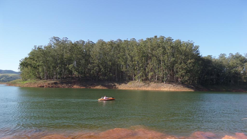 Pousada Canto Do Lago Пиракая Екстериор снимка